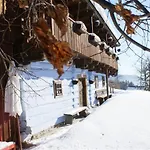 莫德拉查鲁普卡乡村民宿 乡村民宿 *