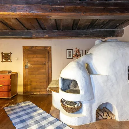 莫德拉查鲁普卡乡村民宿 *