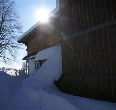 乡村民宿 莫德拉查鲁普卡乡村民宿 *