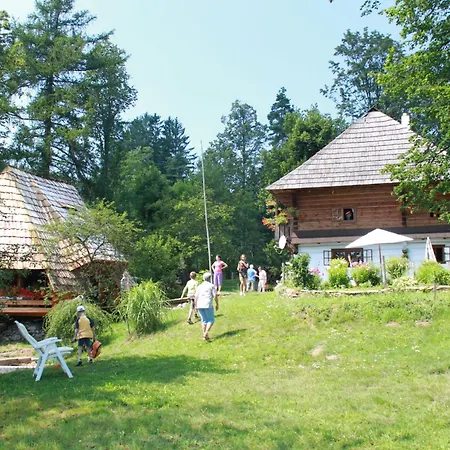 莫德拉查鲁普卡乡村民宿 *