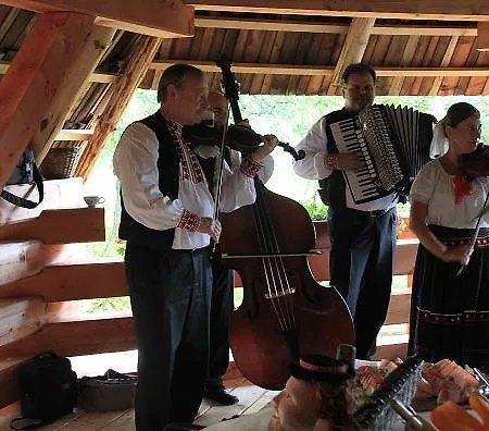 Modra Chalupka Séjour à la campagne Kremnica